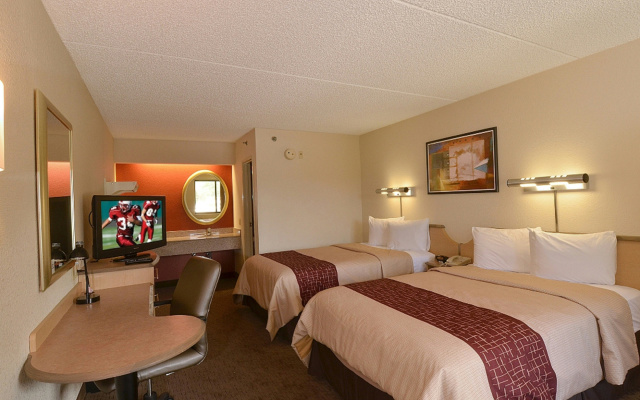 photo 4 of Red Roof Inn San Antonio - Airport