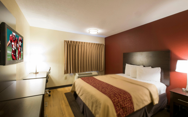 photo 3 of Red Roof Inn San Antonio - Seaworld/ Northwest