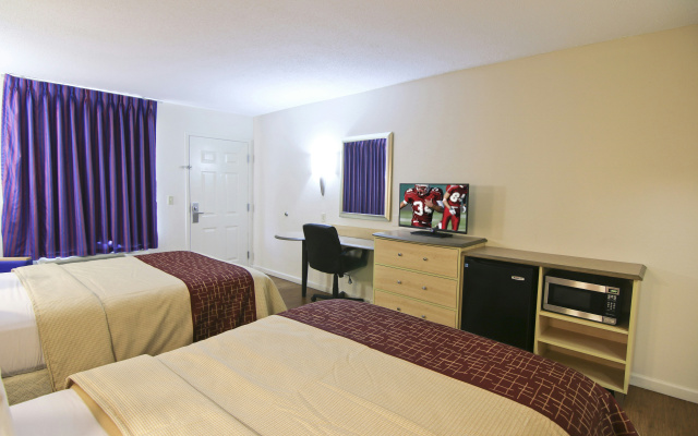 photo 4 of Red Roof Inn Somerset, KY
