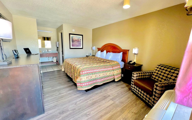 photo 5 of Rodeway Inn Expo Center