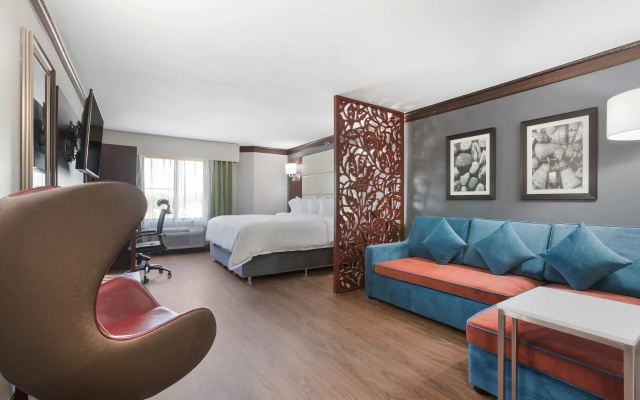 photo 5 of The Leo Collection Detroit, an Ascend Collection Hotel