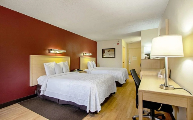 photo 3 of Red Roof Inn West Palm Beach Hotel
