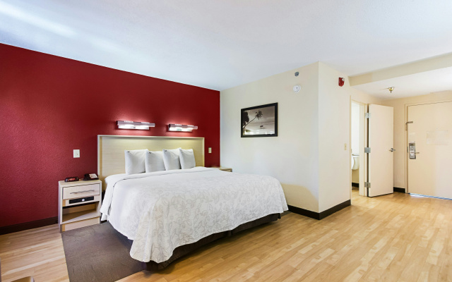 photo 3 of Red Roof Inn PLUS+ West Palm Beach
