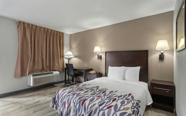 photo 4 of Red Roof Inn Wilmington, NC