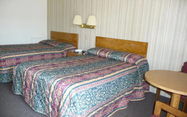 photo 4 of Red Rose Motel