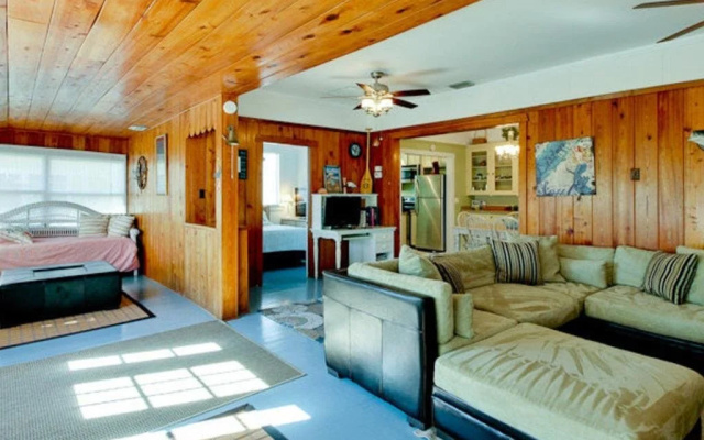 photo 4 of Katie's Beach Bungalow