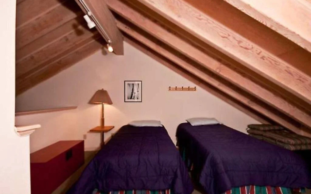 photo 5 of Spikes Place