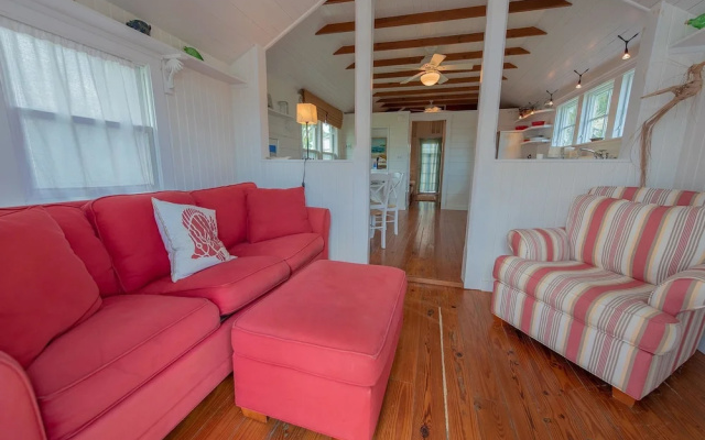 photo 3 of Redfish Cottage Apartment 1