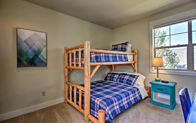 photo 5 of Redmond House w/ Community Amenities Access