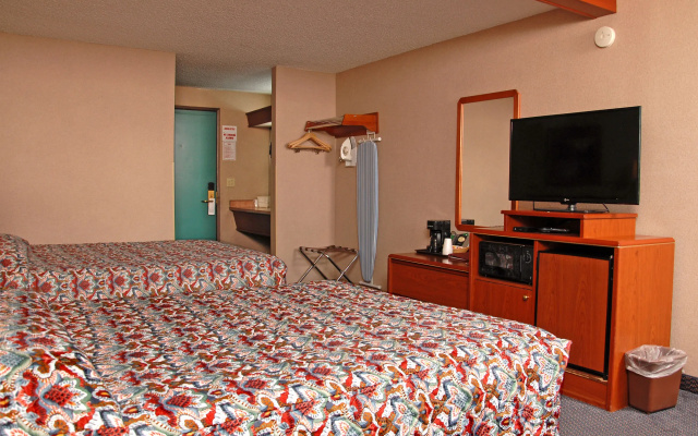 photo 5 of Redmond Inn