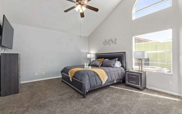 photo 5 of Redmont Mesa 3 Bedroom Home by Redawning