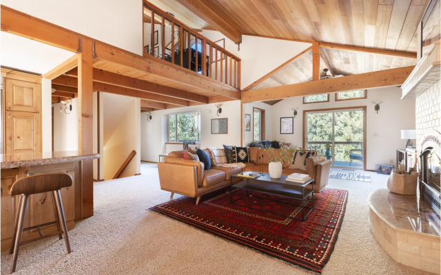 photo 2 of Redwood by AvantStay