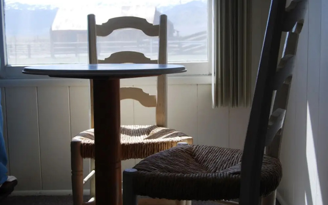 photo 4 of Redwood Motel