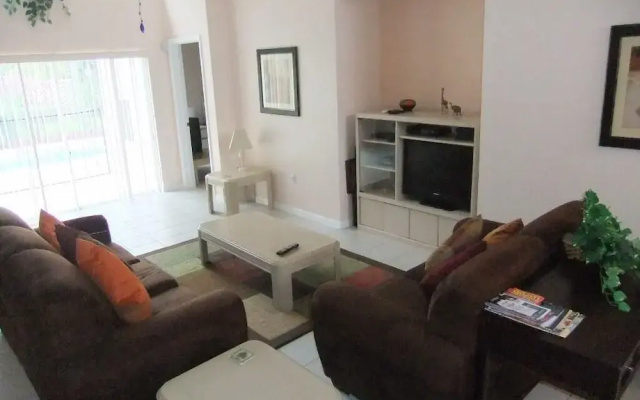 photo 4 of Ref 10 Luxury 3 Bed Villa With Private Pool Games Room