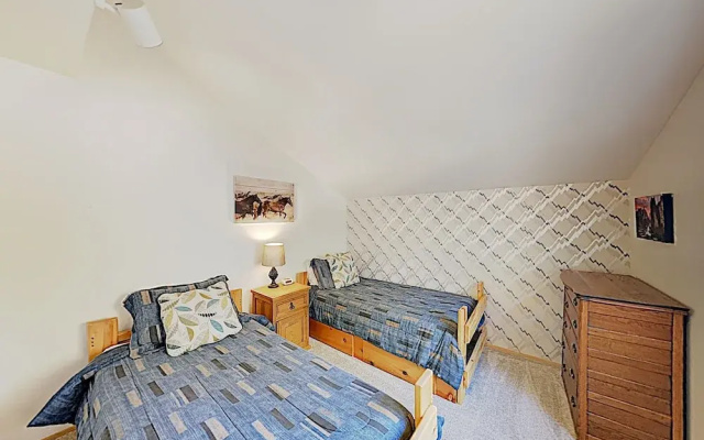 photo 5 of Refined 3BR Golf Resort Condo 3 Bedrooms 2 Bathrooms Condo