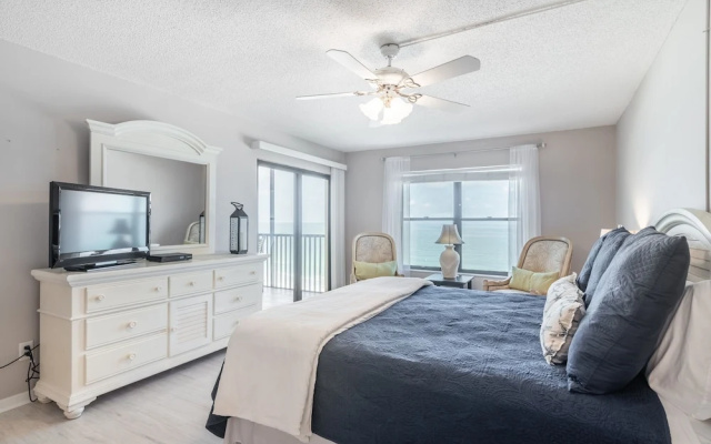 photo 5 of Reflections Gulf Front With Ocean Views 2 Bedroom Condo by RedAwning