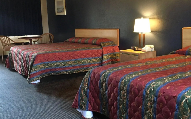photo 4 of Regal Inn Los Angeles