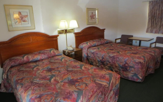 photo 5 of Regal Inn Clayton