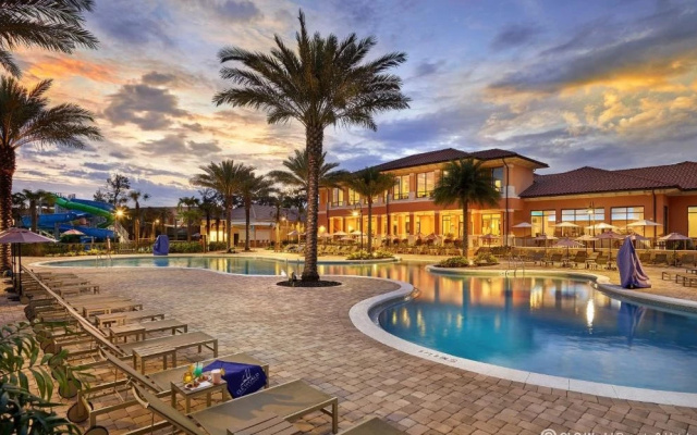 photo 5 of Regal Oaks Resort