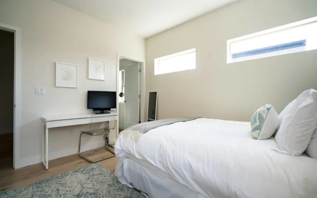 photo 4 of Regal Rooftop Retreat Rise Above the Ordinary