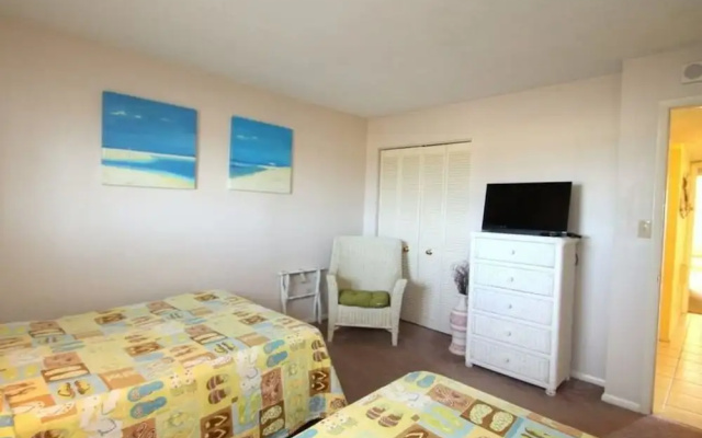 photo 5 of Regency 719 - Two Bedroom Condo