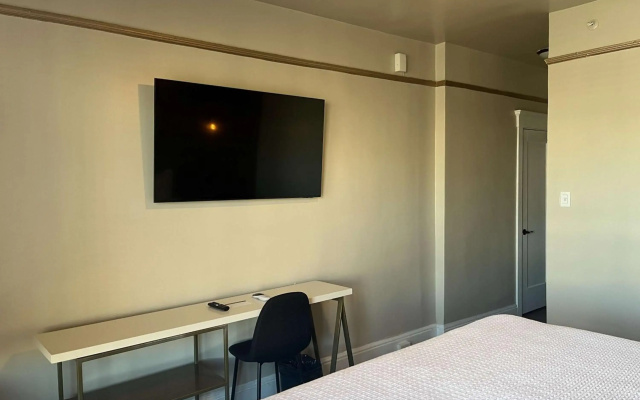 photo 3 of Motel 6 San Francisco, CA – Civic Center