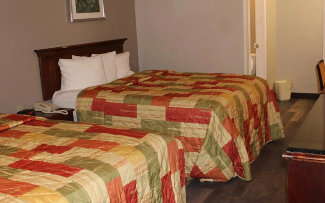 photo 5 of Regency Inn