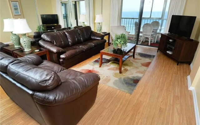 photo 2 of Regency Towers 1314 - Two Bedroom Condo