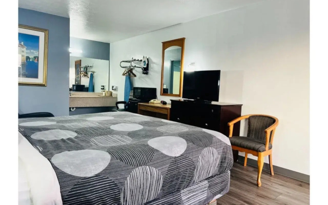photo 5 of Relax Inn