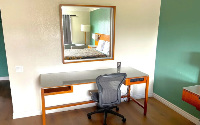 photo 4 of Relax Inn Motel