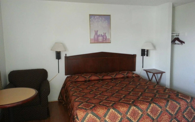 photo 2 of Relax Inn Smyrna Dover Coastal Gateway