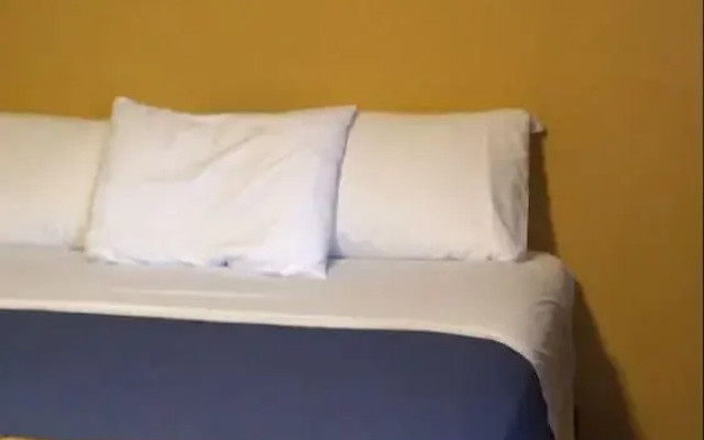 photo 4 of Relax Inn