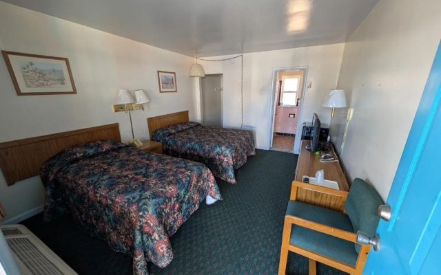 photo 4 of Relax Inn