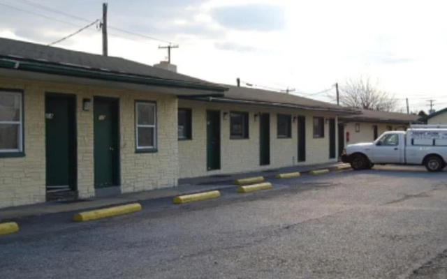 photo 2 of Relax Inn
