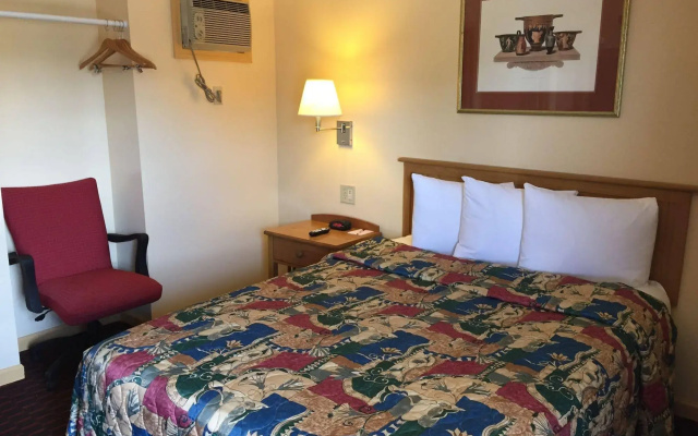 photo 4 of Relax Inn