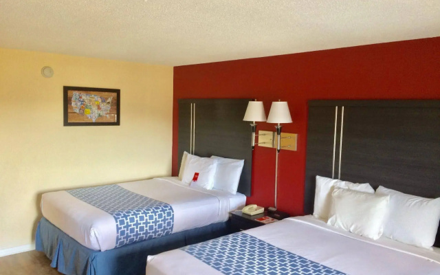 photo 5 of Econo Lodge Waynesville