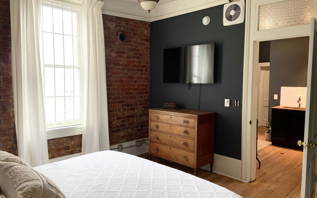 photo 4 of Remedies Inn