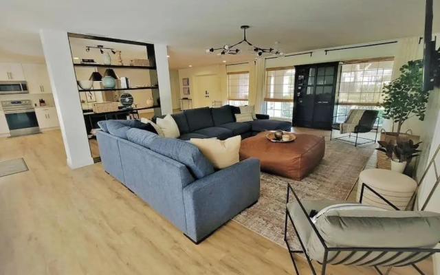 photo 4 of Remodeled 4BR Pool Home / Golf View/Near Beaches