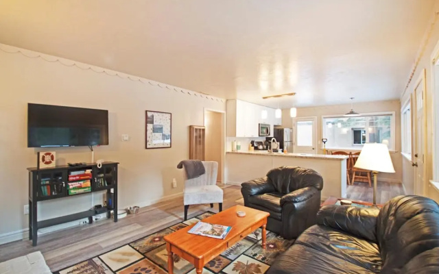 photo 2 of Remodeled Aspen Grove - 2 Br Home
