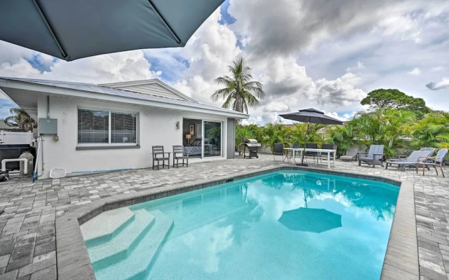 photo 4 of Remodeled Naples Getaway w/ Pool ~ 1 Mi to Beach!