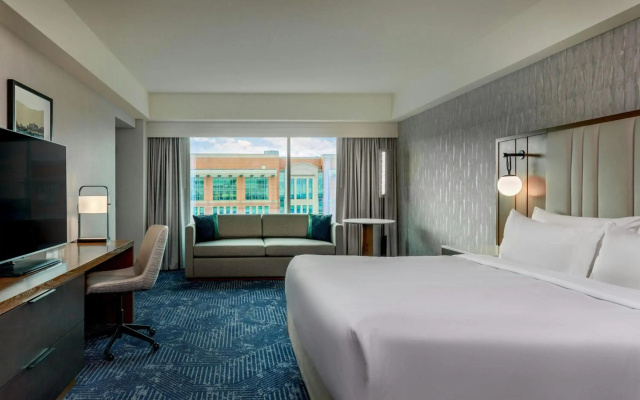 photo 2 of Renaissance® Boston Seaport District