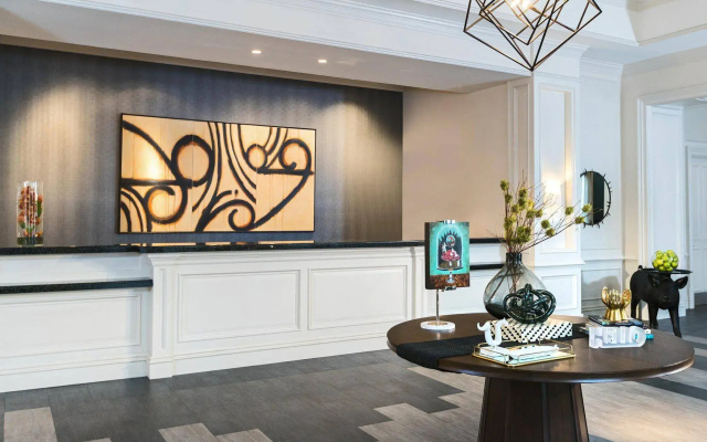 photo 2 of The Lindy Renaissance Charleston Hotel