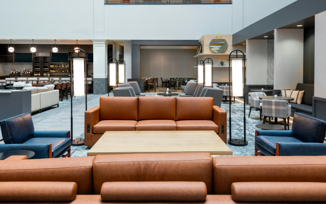 photo 2 of Hilton Charlotte Airport