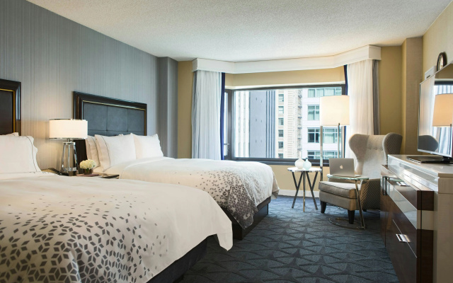 photo 4 of Renaissance Chicago Downtown Hotel