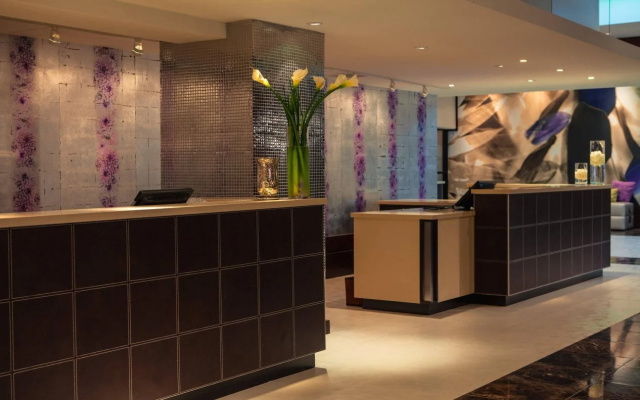 photo 2 of Renaissance Chicago North Shore Hotel