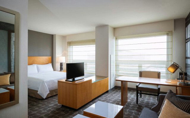 photo 3 of Renaissance Chicago O'Hare Suites Hotel