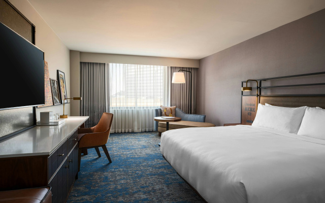 photo 3 of Renaissance Dallas Addison Hotel