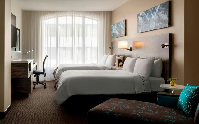 photo 3 of Renaissance Denver Downtown City Center Hotel