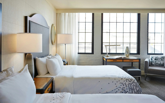photo 3 of Renaissance New Orleans Arts Warehouse District Hotel