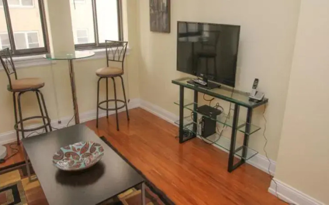 photo 5 of Renaissance Rittenhouse Square 1 Bedroom
